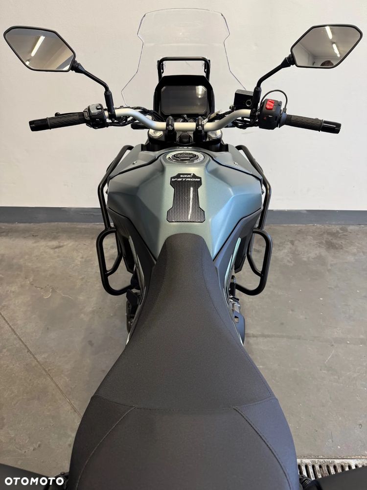 Suzuki V-STROM - 38
