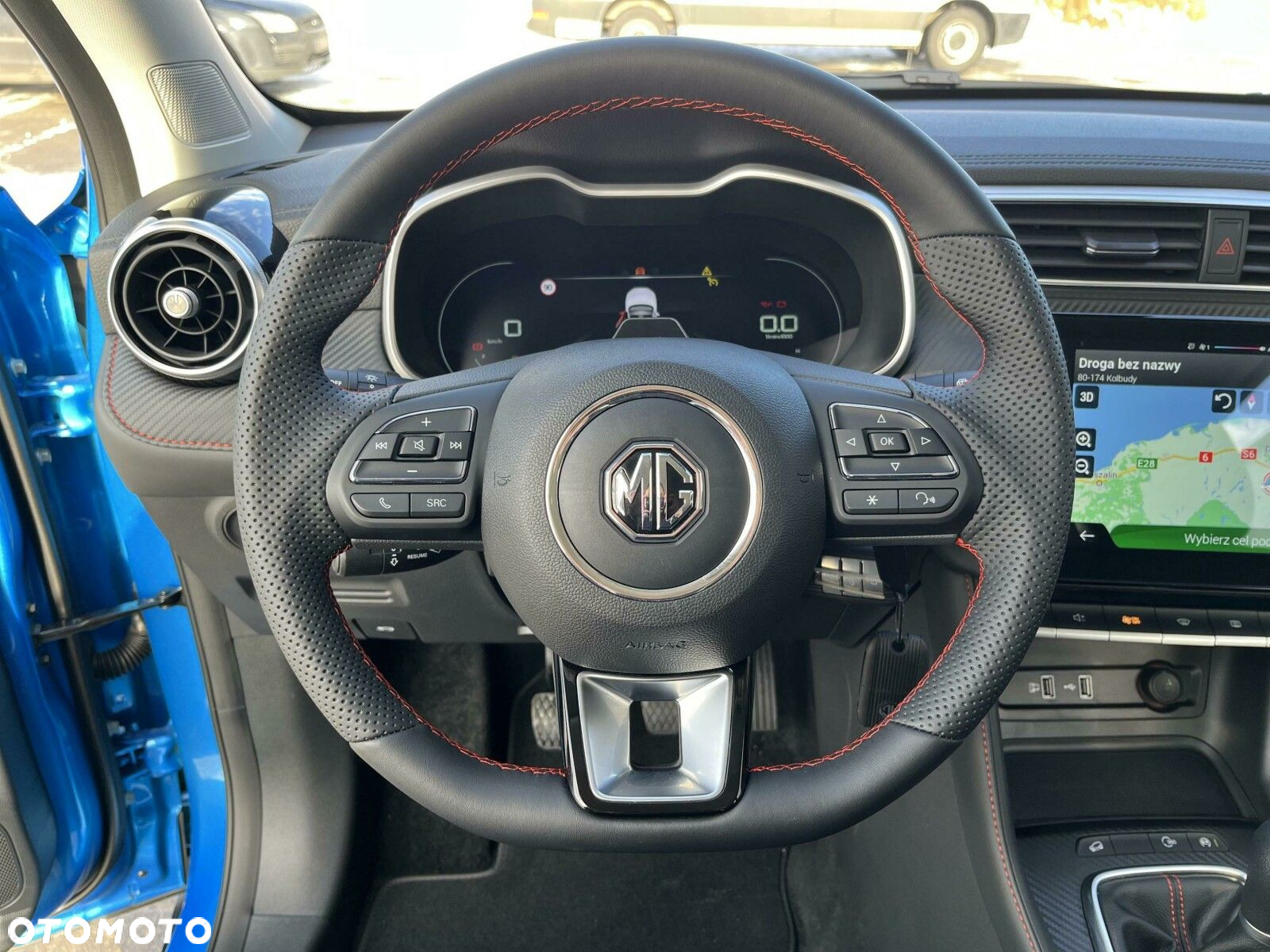MG ZS - 21