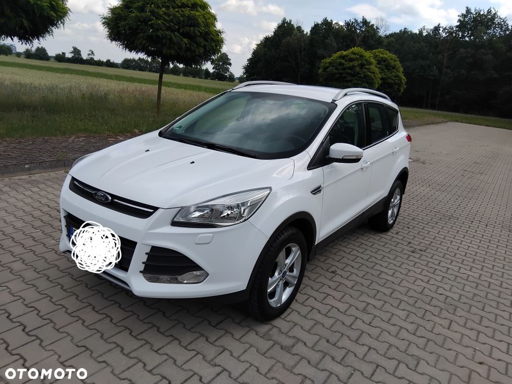 Ford Kuga - 1