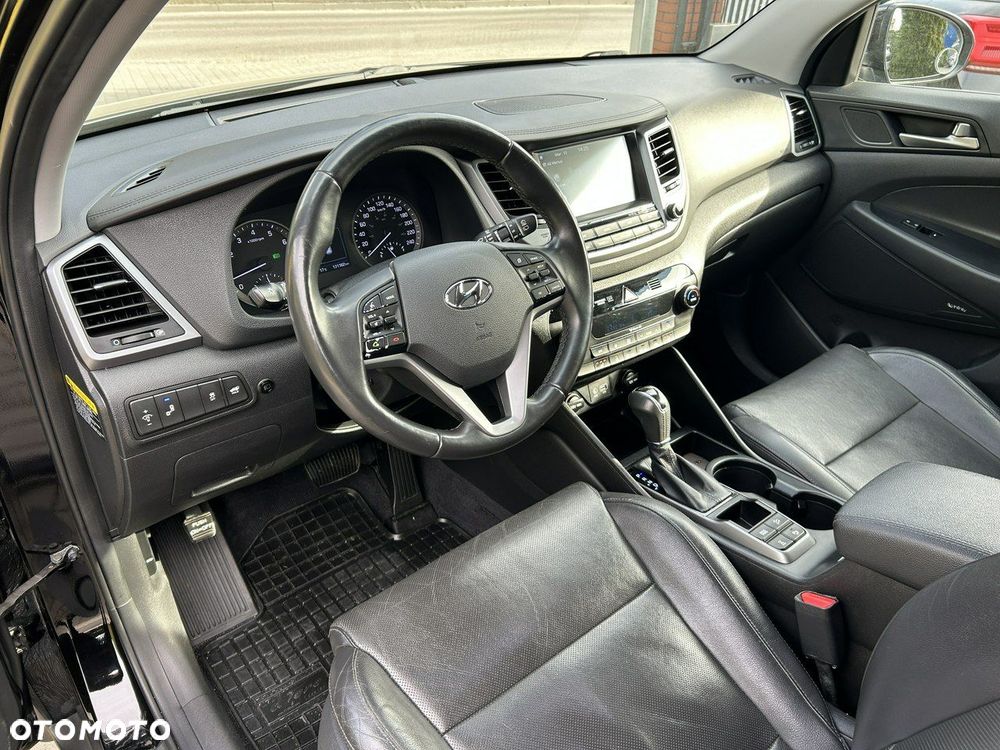 Hyundai Tucson - 16