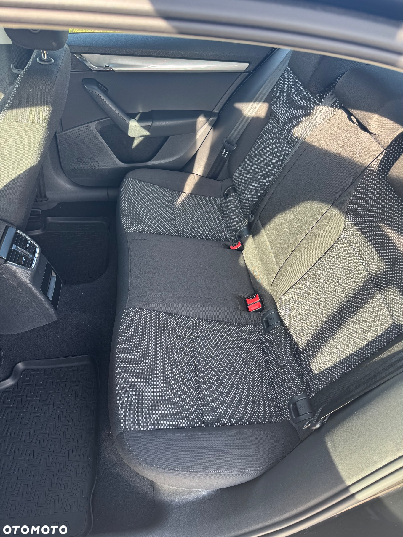 Skoda Octavia 1.6 TDI Ambition - 9