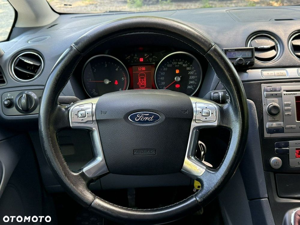 Ford S-Max 1.8 TDCi Ambiente - 23