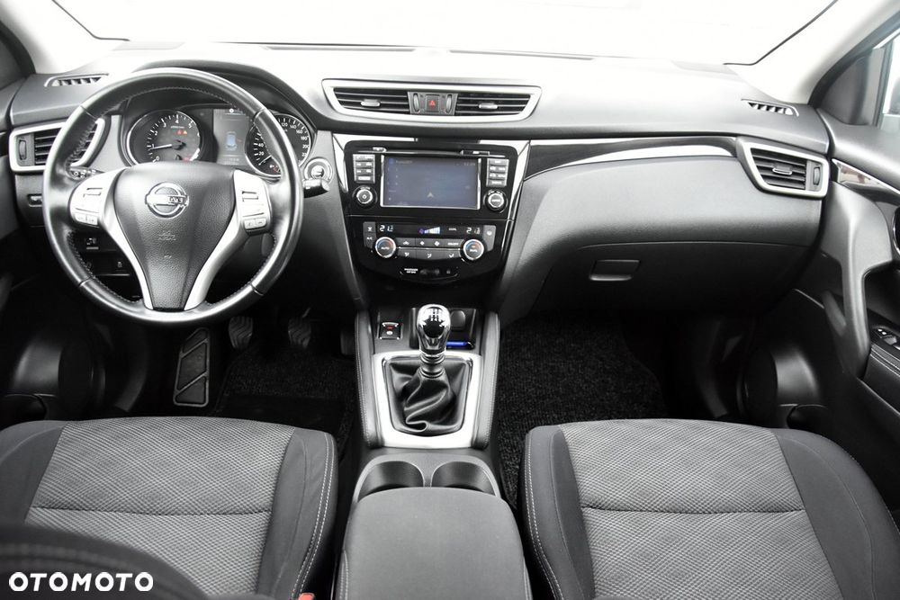Nissan Qashqai 1.2 DIG-T 360 - 24