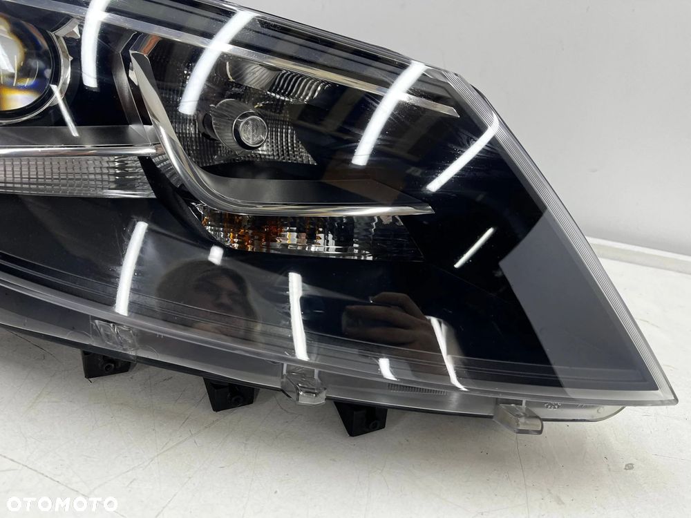 Lampa reflektor Seat Alhambra 2 II 7n 10-20r. prawa przednia Xenon ksenon SKRĘTNY EU prawy przód 7n5 - 5