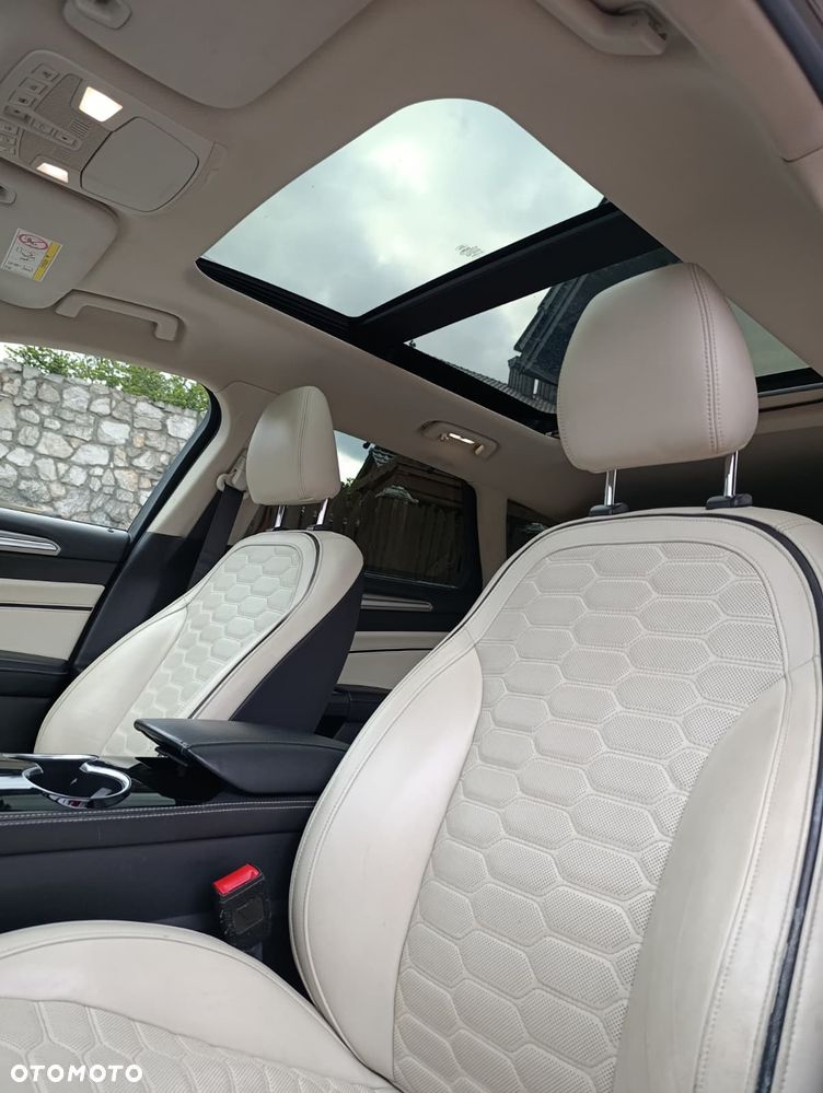 Ford Mondeo 2.0 TDCi Bi-Turbo PowerShift-Aut Vignale - 12