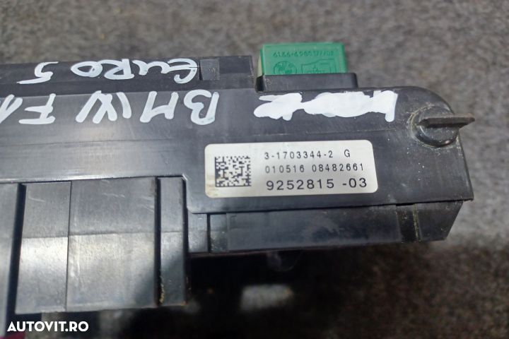 Panou sigurante si relee 9252815 - 03 BMW Seria 5 F11 [2009 - 2013] T - 4