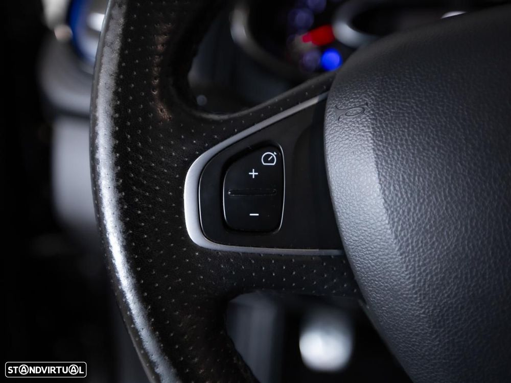 Renault Clio Sport Tourer 1.5 dCi GT Line - 15