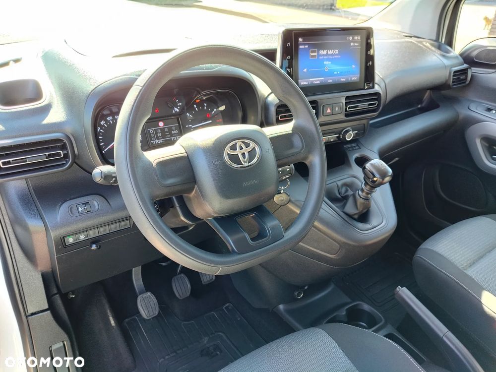 Toyota Proace City Verso 1.5 D-4D Business - 6