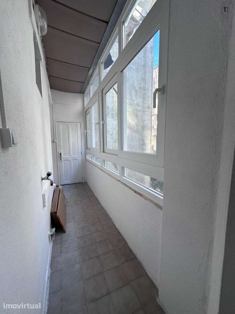 Quarto - localizado em Penha de França Lisbon - Grande imagem: 5/6