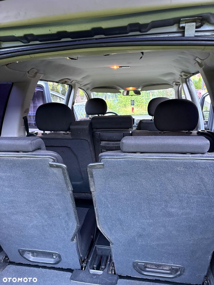 Opel Zafira 1.8 - 9