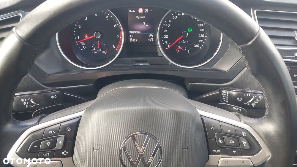 Volkswagen Tiguan - 28