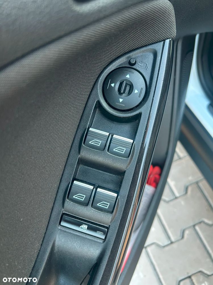 Ford Focus 1.5 TDCi DPF Start-Stopp-System Titanium - 24