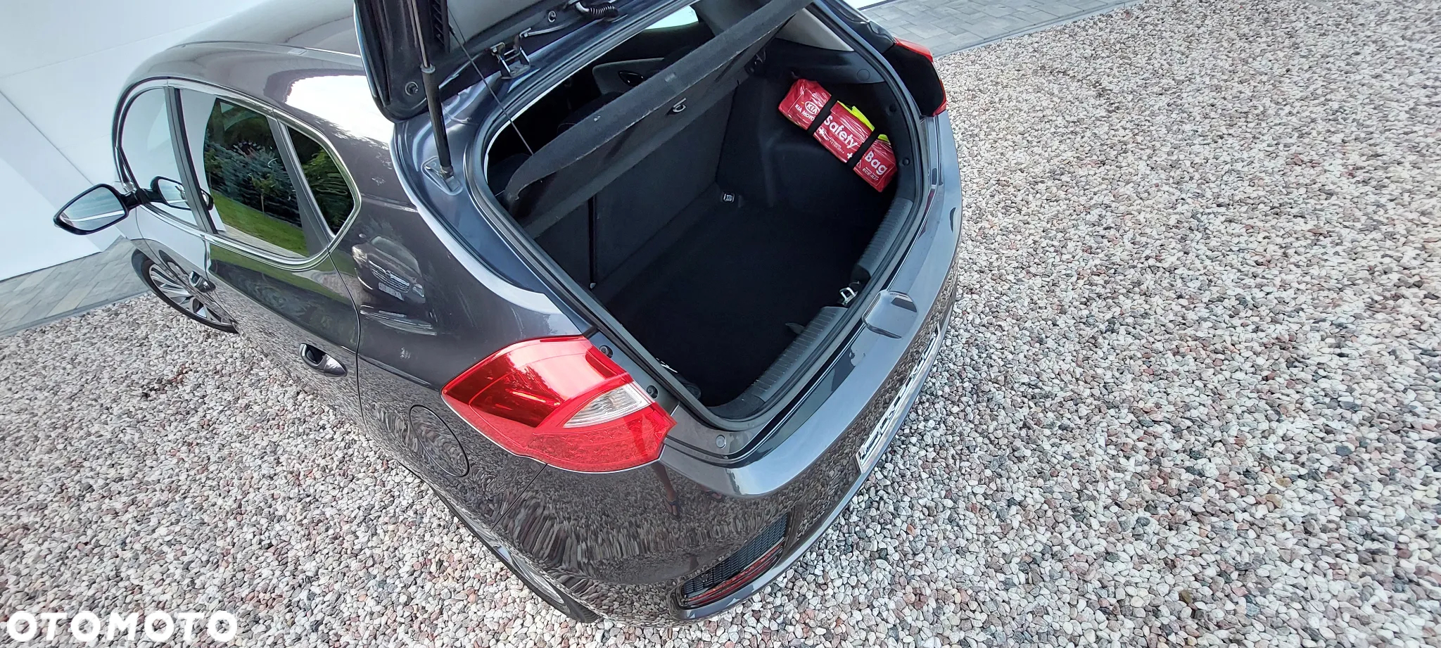 Kia Ceed Cee'd 1.6 CRDi M - 23