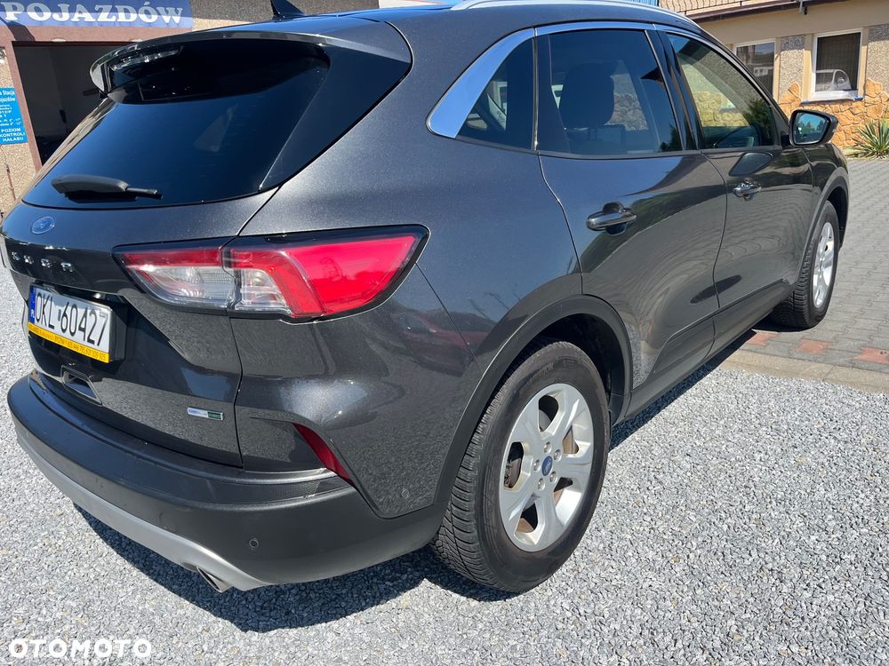Ford Kuga 2.0 TDCi 4x2 Titanium - 3