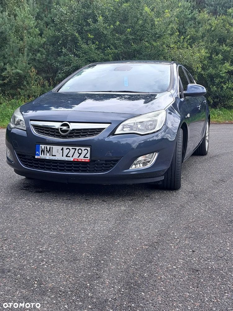 Opel Astra IV 1.4 T Cosmo - 7