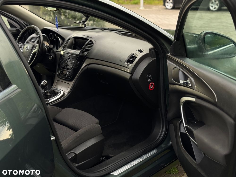 Opel Insignia 2.0 CDTI Sport - 16