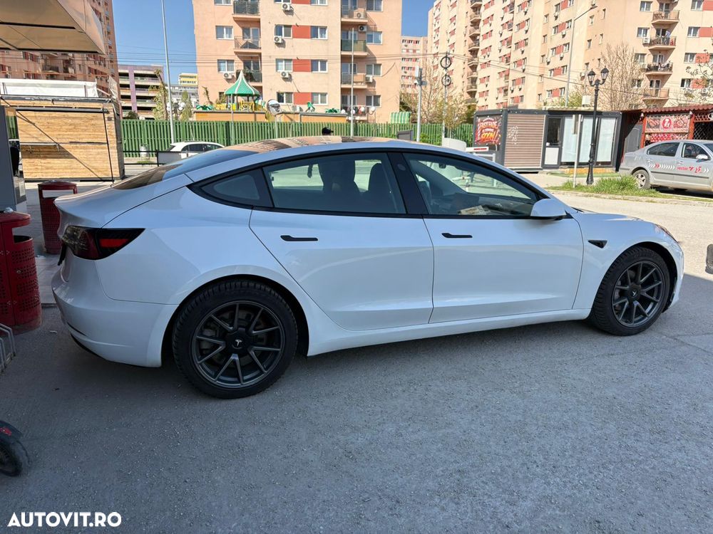 Tesla Model 3 Standard Reichweite Plus Hinterradantrieb - 8