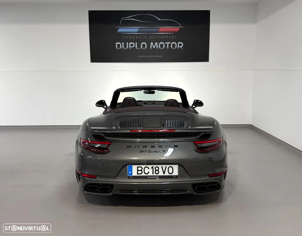 Porsche 911 (991) Turbo S - 13