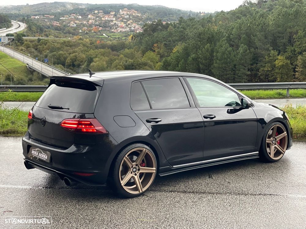 VW Golf 2.0 TSi GTi DSG Performance - 4