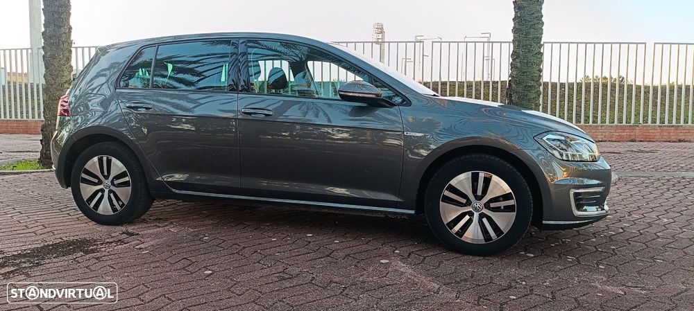 VW e-Golf AC/DC - 4