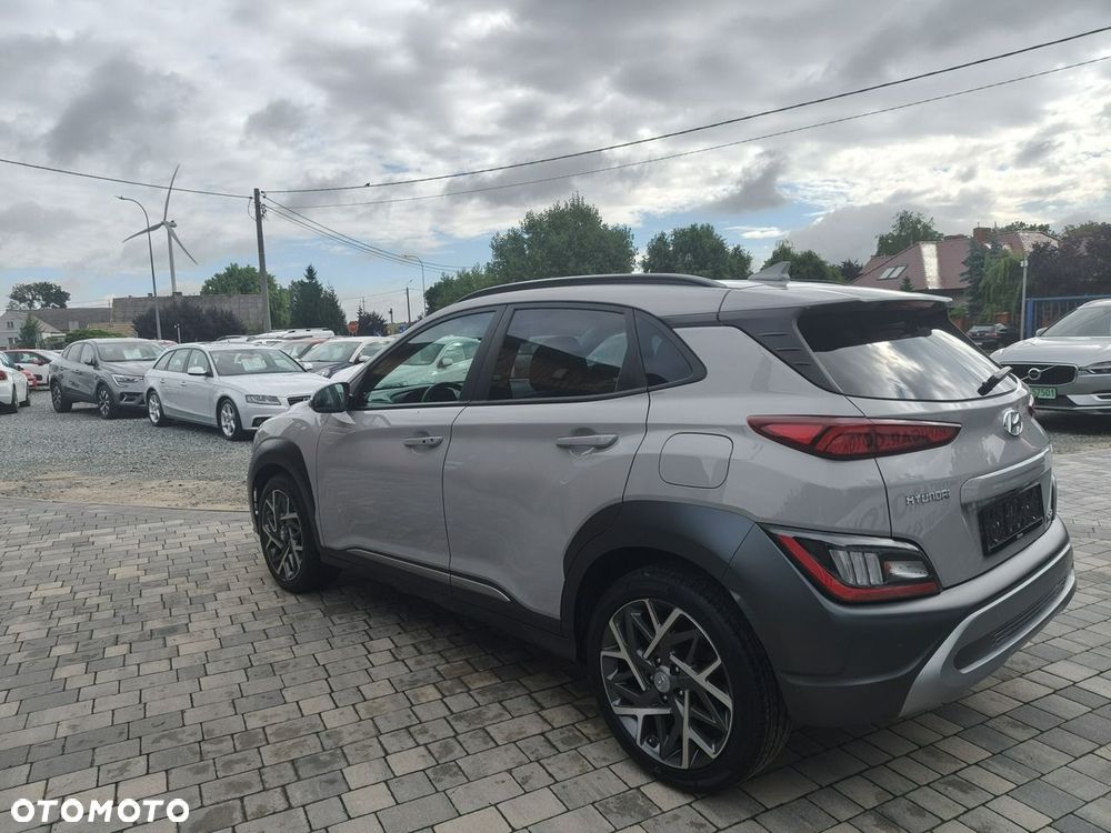 Hyundai Kona - 4