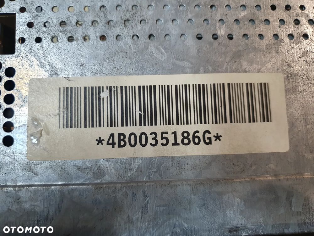 RADIO CONCERT AUDI A6 C5 4B0035186G AUDI CD - 4