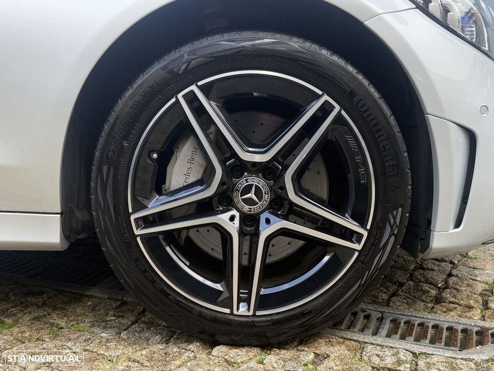 Mercedes-Benz C 300 e AMG Line - 8