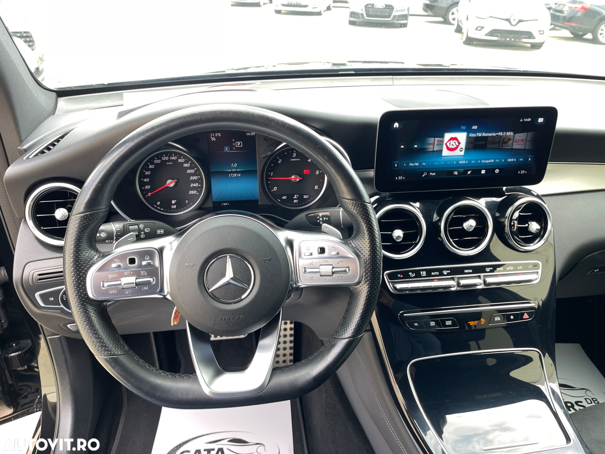 Mercedes-Benz GLC 220 d 4Matic 9G-TRONIC AMG Line - 37