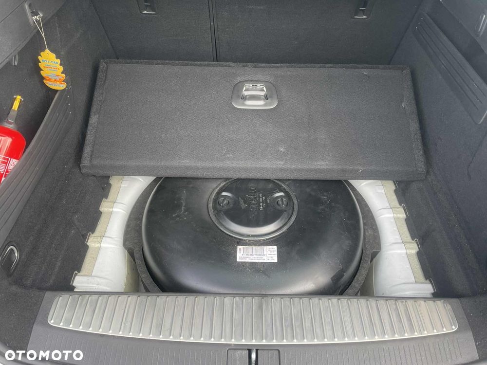 Opel Astra 1.4 Turbo Cosmo - 12