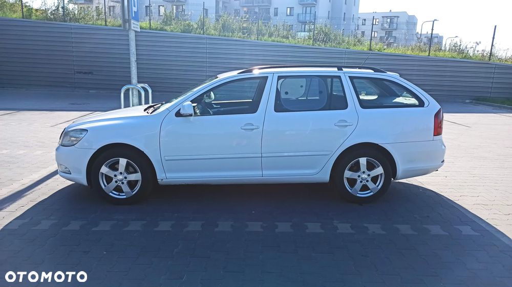 Skoda Octavia 1.9 TDI Ambiente - 2