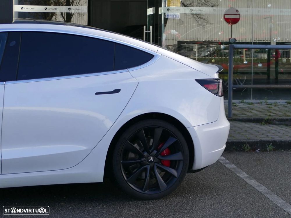 Tesla Model 3 Performance Dual Motor AWD - 14