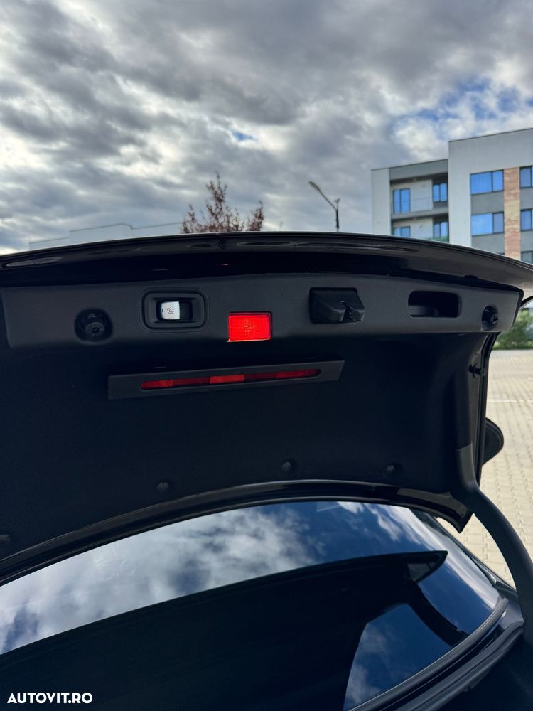 Mercedes-Benz E 220 d 9G-TRONIC - 27