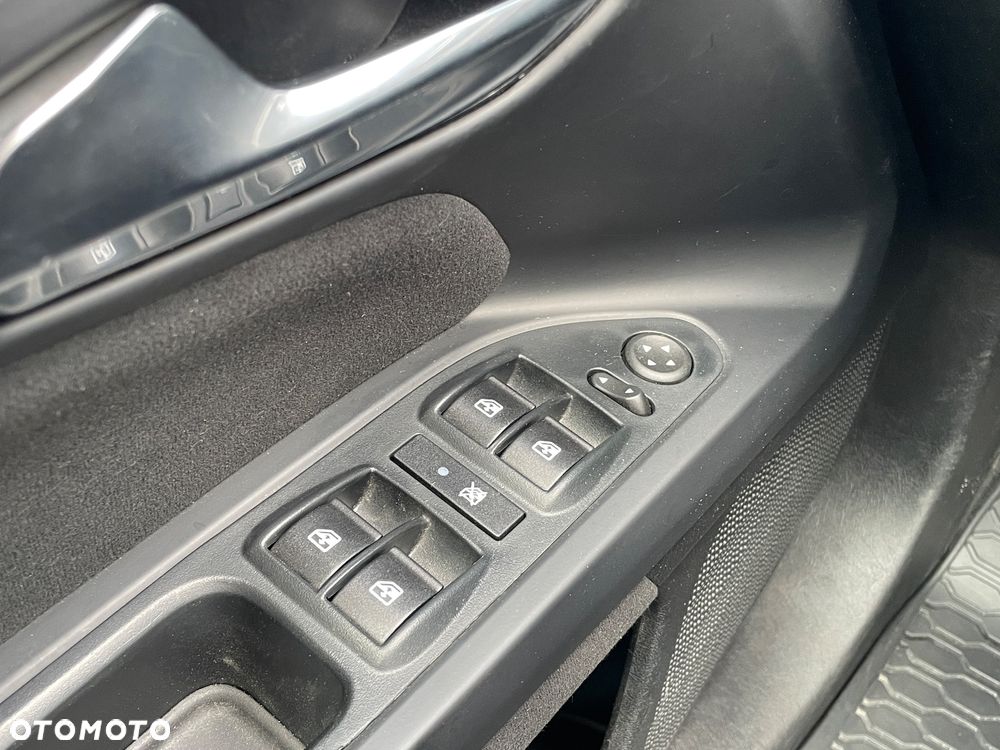 Fiat Tipo 1.4 16V Lounge EU6d - 24