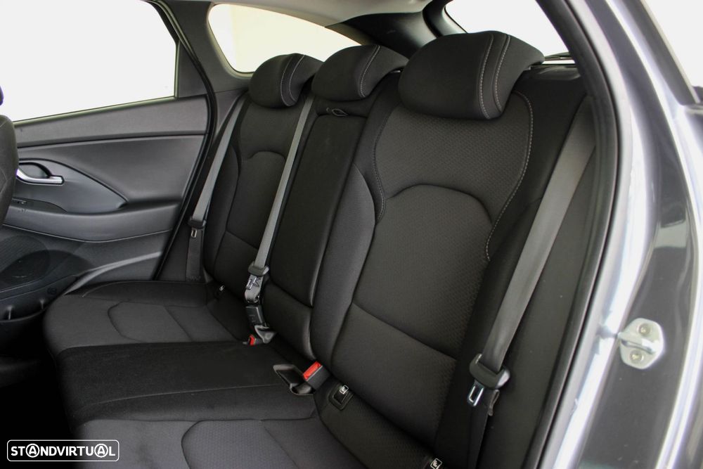 Hyundai i30 SW 1.6 CRDi Style - 32