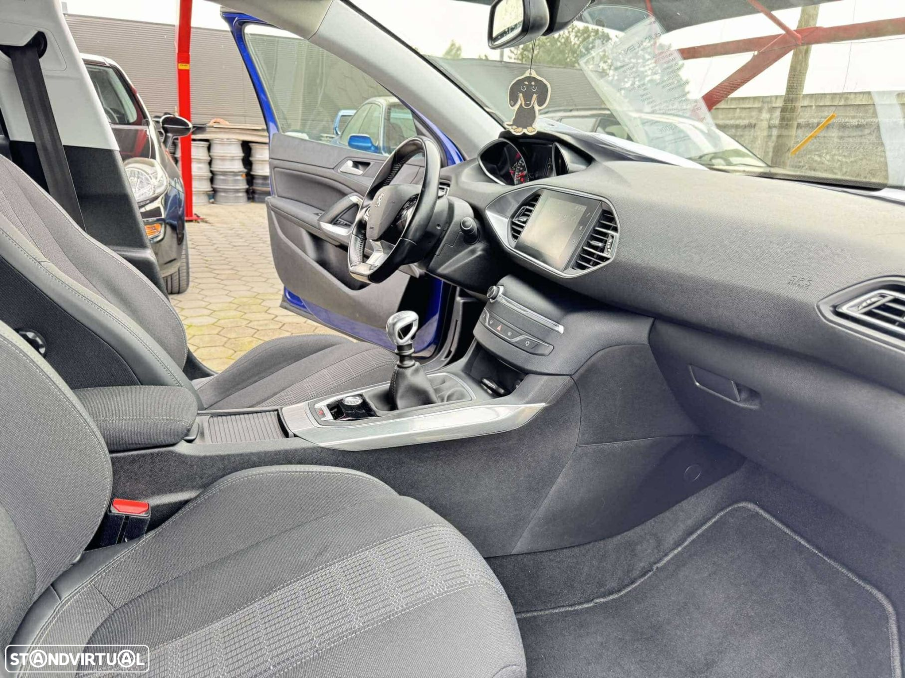 Peugeot 308 SW 1.5 BlueHDi Allure - 11