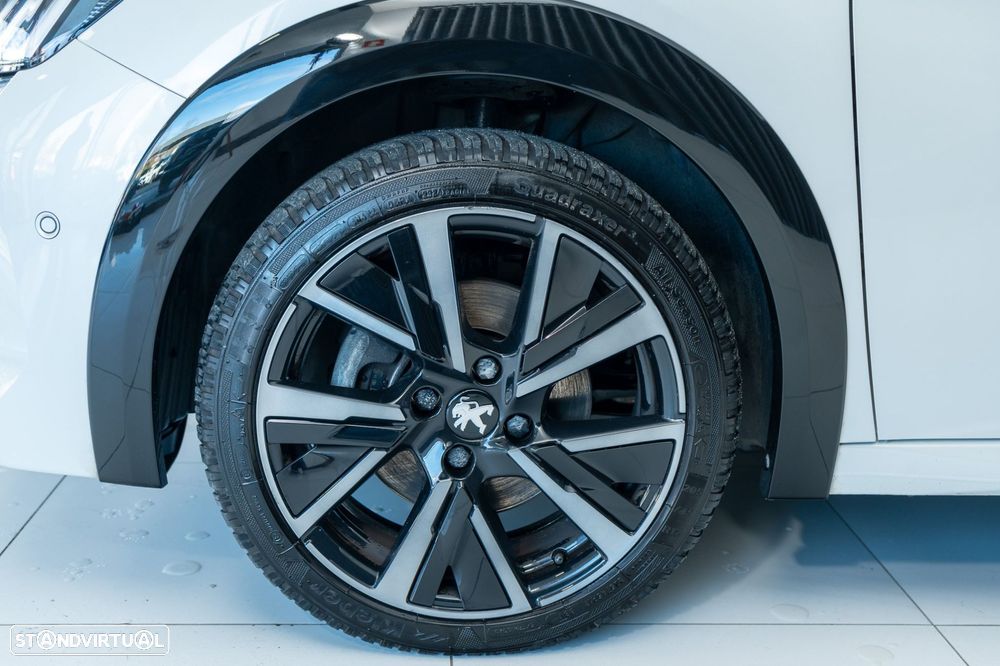 Peugeot 208 PureTech 100 EAT8 GT Pack - 38