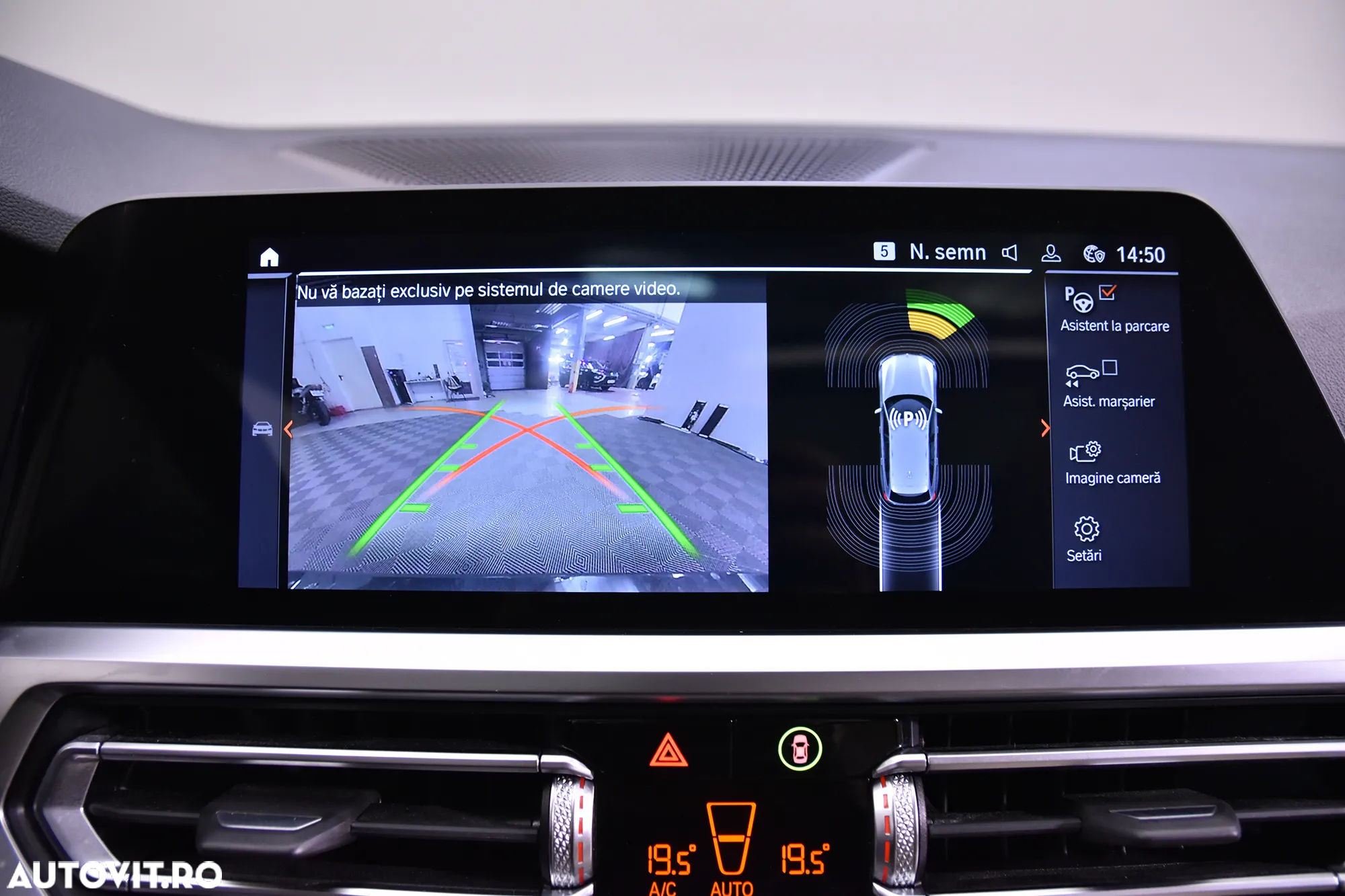 BMW Seria 3 318i Touring Aut. - 20