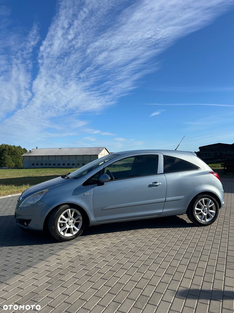 Opel Corsa 1.2 16V - 2