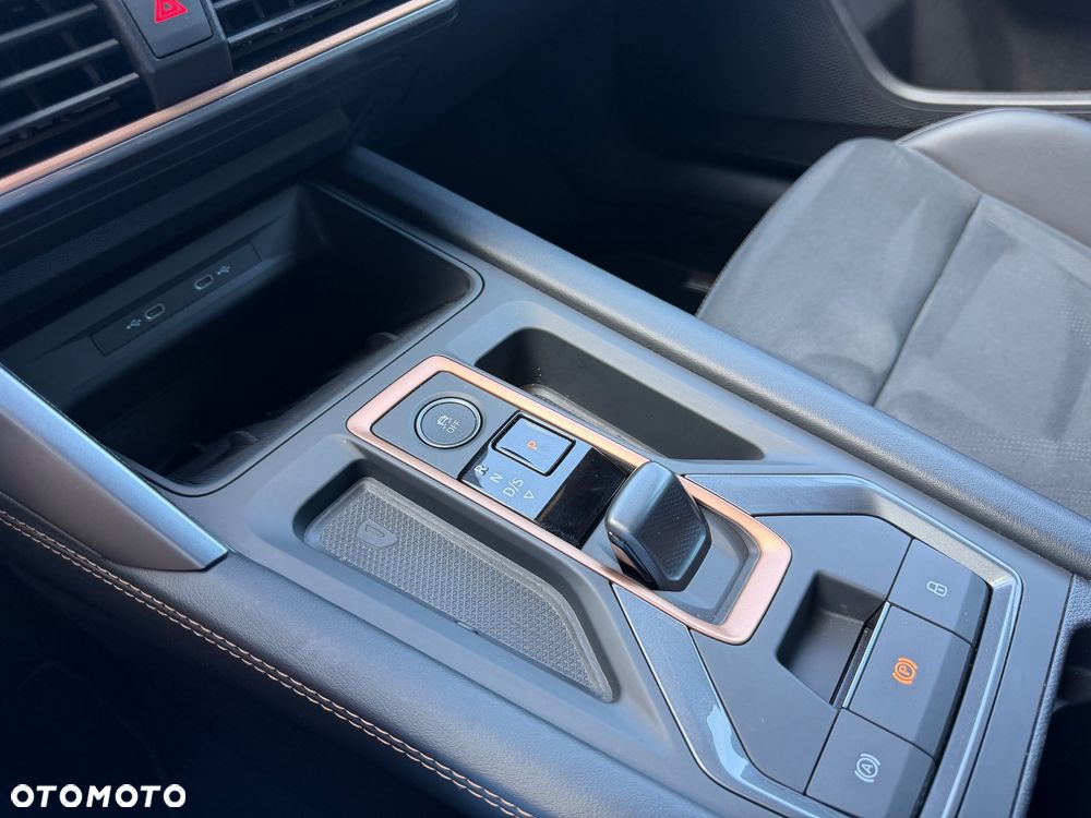 Cupra Leon 1.5 eTSI mHEV DSG - 28