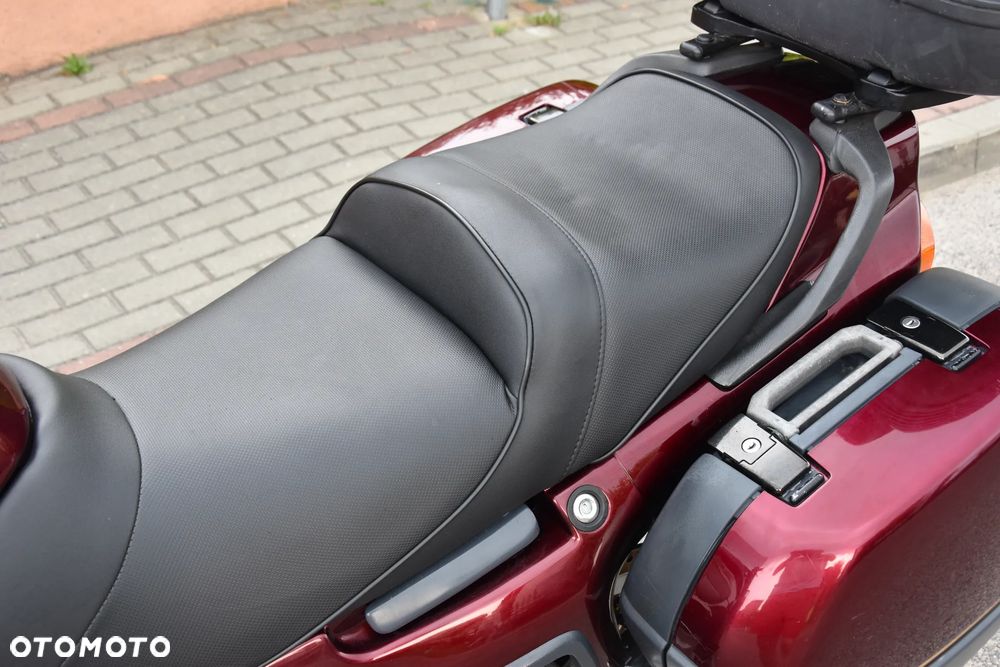 Honda ST - 8