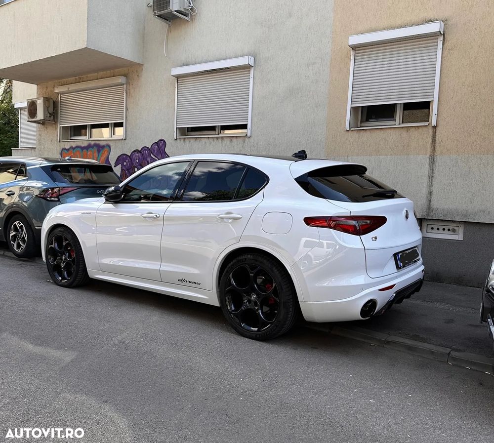 Alfa Romeo Stelvio 2.2 16V AT8 Q4 Veloce - 13