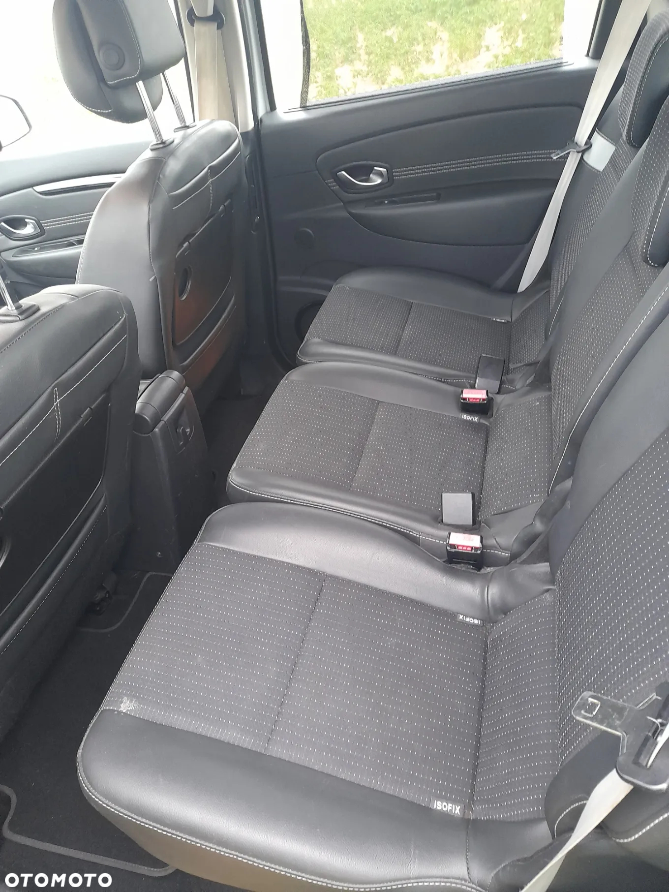 Renault Scenic 1.4 16V TCE Bose Edition - 8