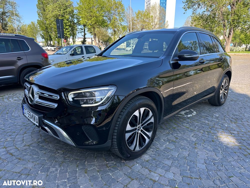 Mercedes-Benz GLC 250 4MATIC 9G-TRONIC - 2