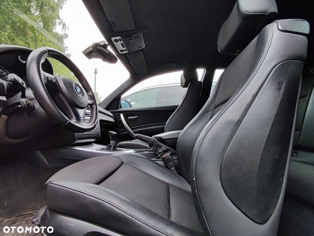 BMW Seria 1 116i - 24