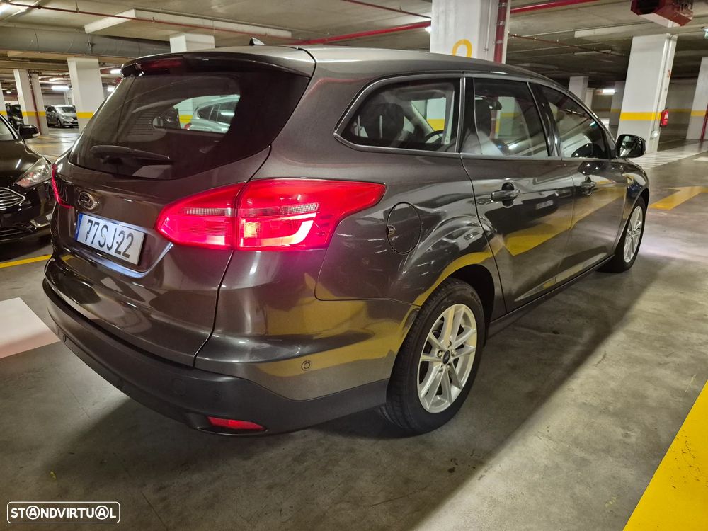 Ford Focus SW 1.5 TDCi EcoBlue Active - 39