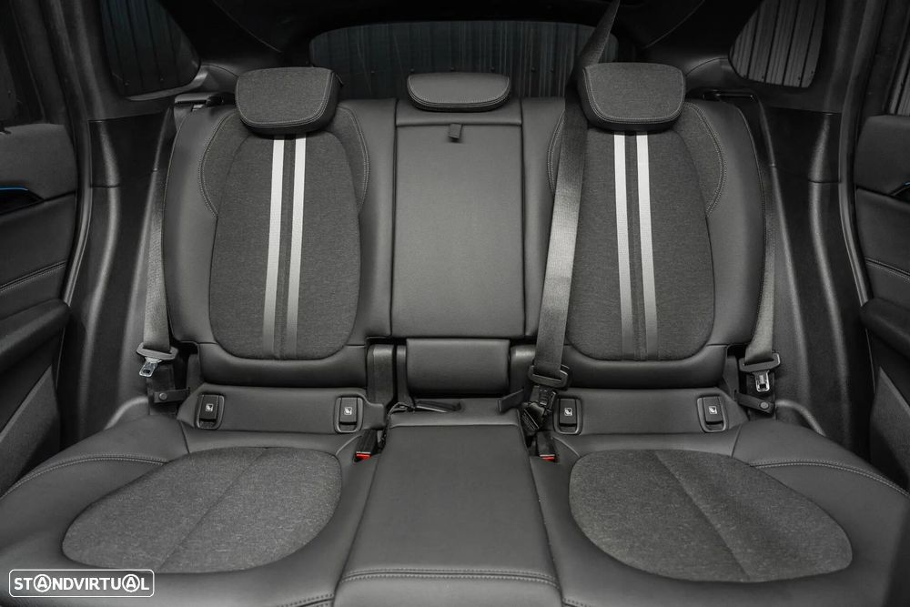 BMW X1 xDrive25e Pack Desportivo M - 23