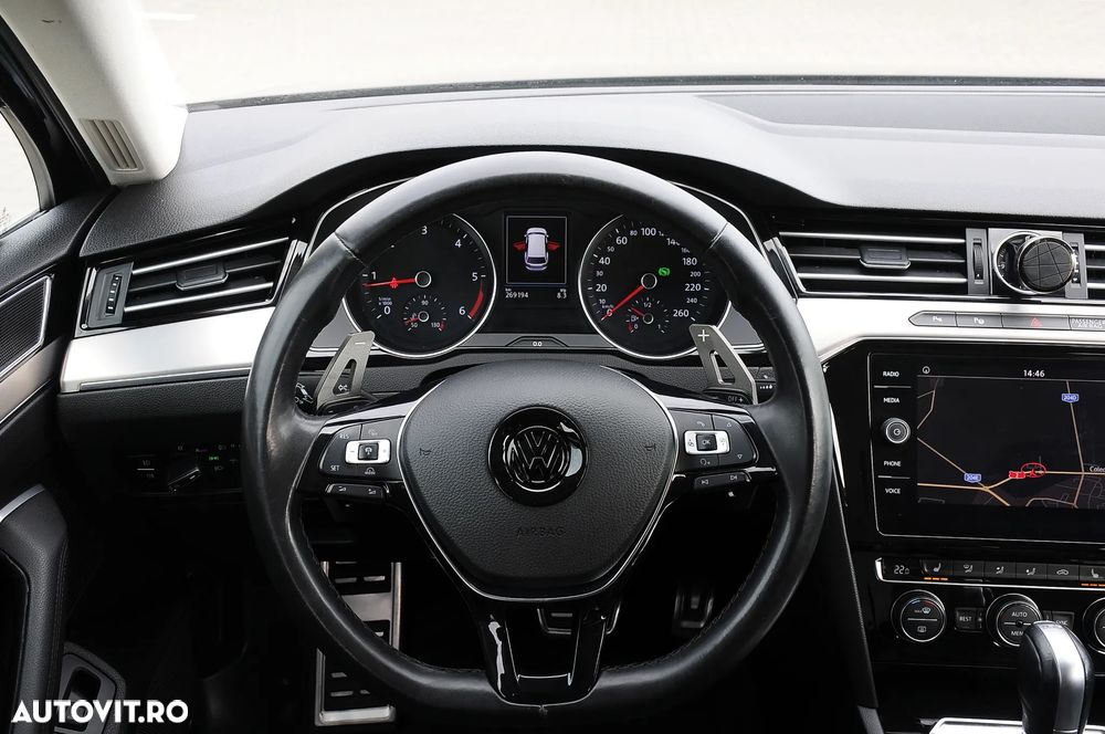 Volkswagen Passat 2.0 TDI SCR DSG BlueMotion Highline - 14