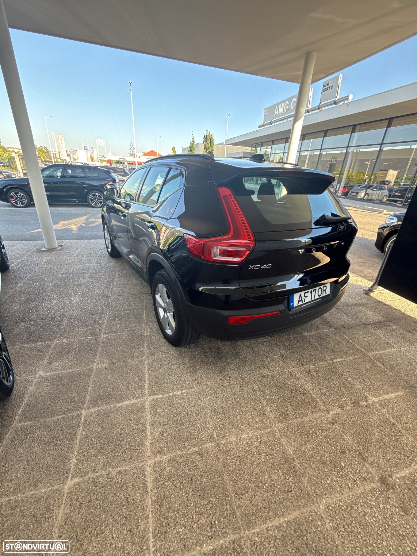 Volvo XC 40 1.5 T2 Momentum - 3
