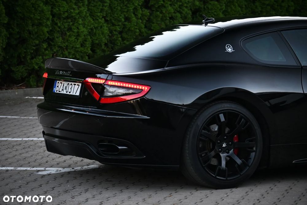 Maserati GranTurismo S Automatik - 21