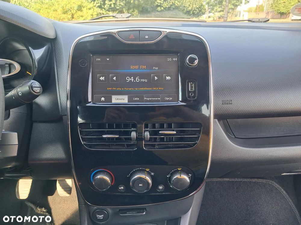 Renault Clio 1.2 16V Expression - 15